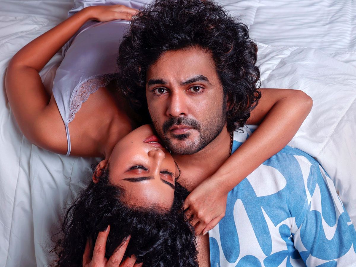 Tillu Square Movie Review