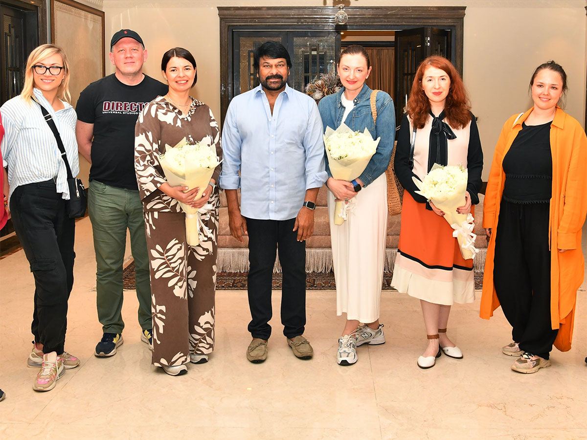 chiranjeevi-russian-delegates