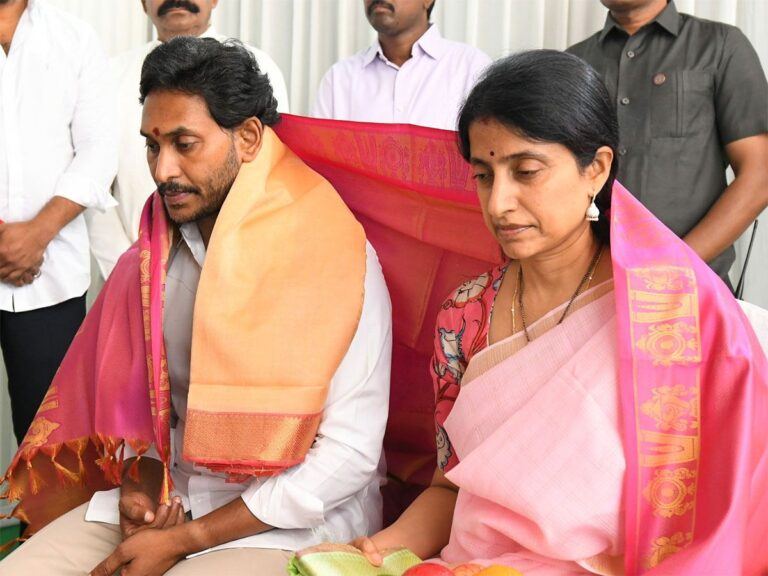 Why CM Jagan Skipped Panchanga Sravanam?