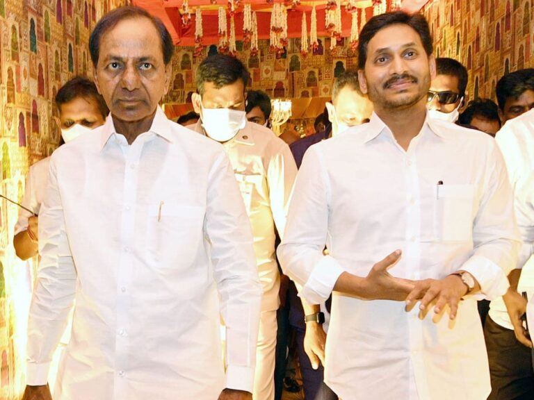 KCR Jagan