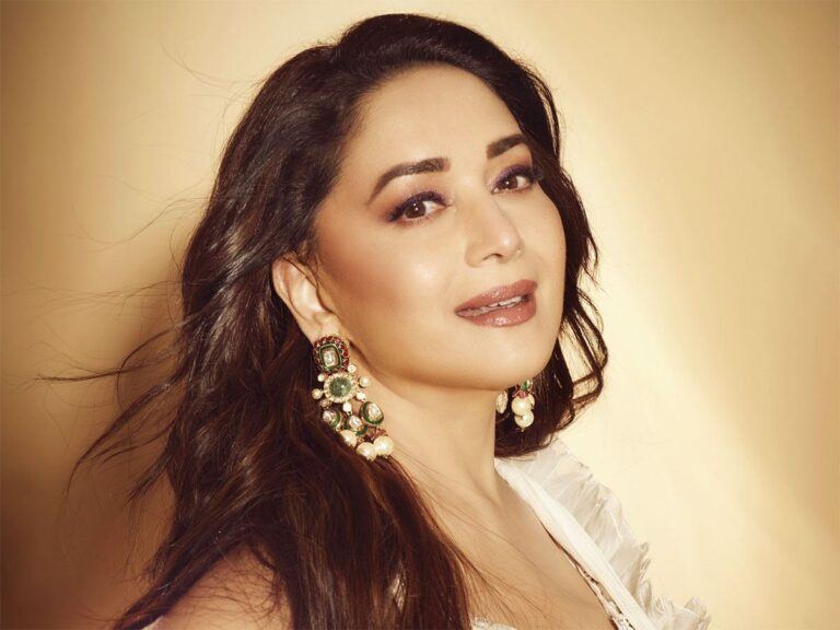 Madhuri Dixit Joins Bhool Bhulaiyaa 3 Cast!