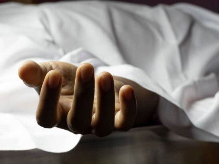 Student Kills Self Hyderabad