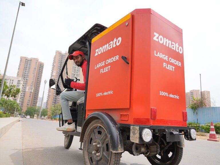 zomato-party
