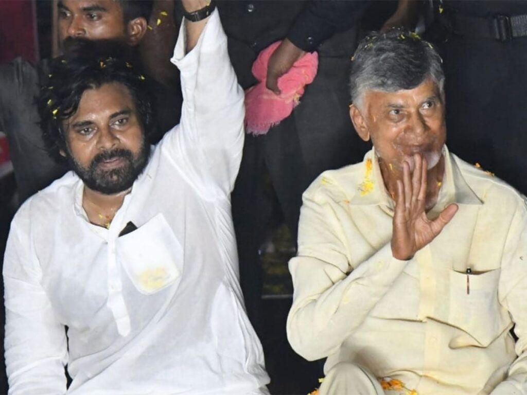 chandrababu-naidu-pawan-kalyan-land-titling-act