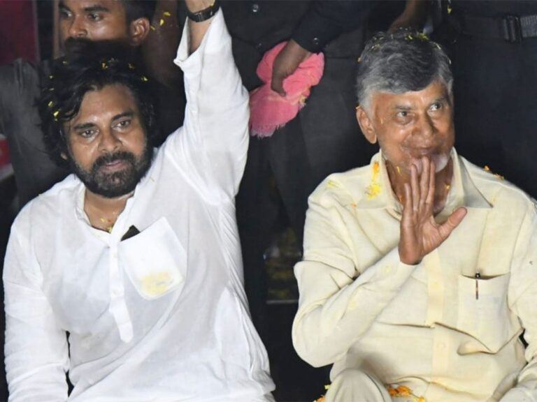 chandrababu-naidu-pawan-kalyan-land-titling-act