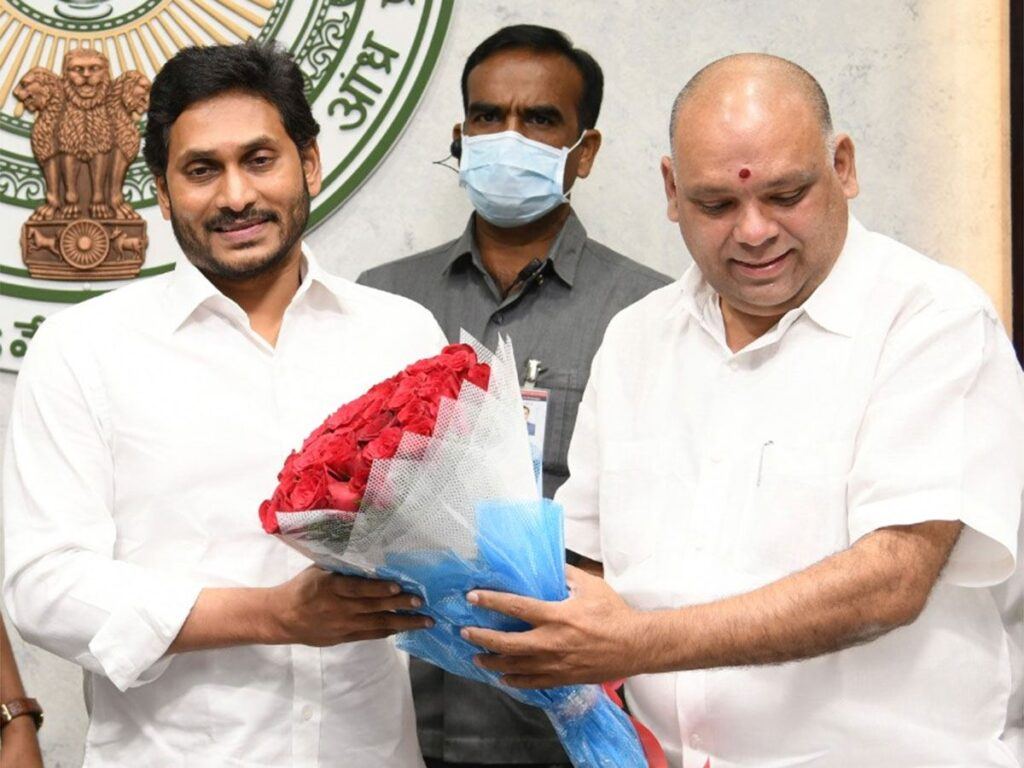 Jagan Andhra-Pradesh-Gov-Employees-Association-KR Suryanarayana.jpg