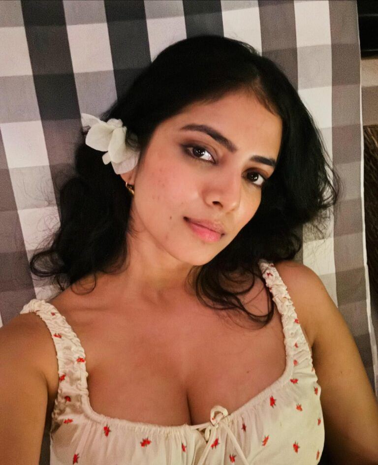 malavikamohanan