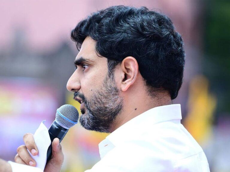 nara-lokesh-mangalagiri