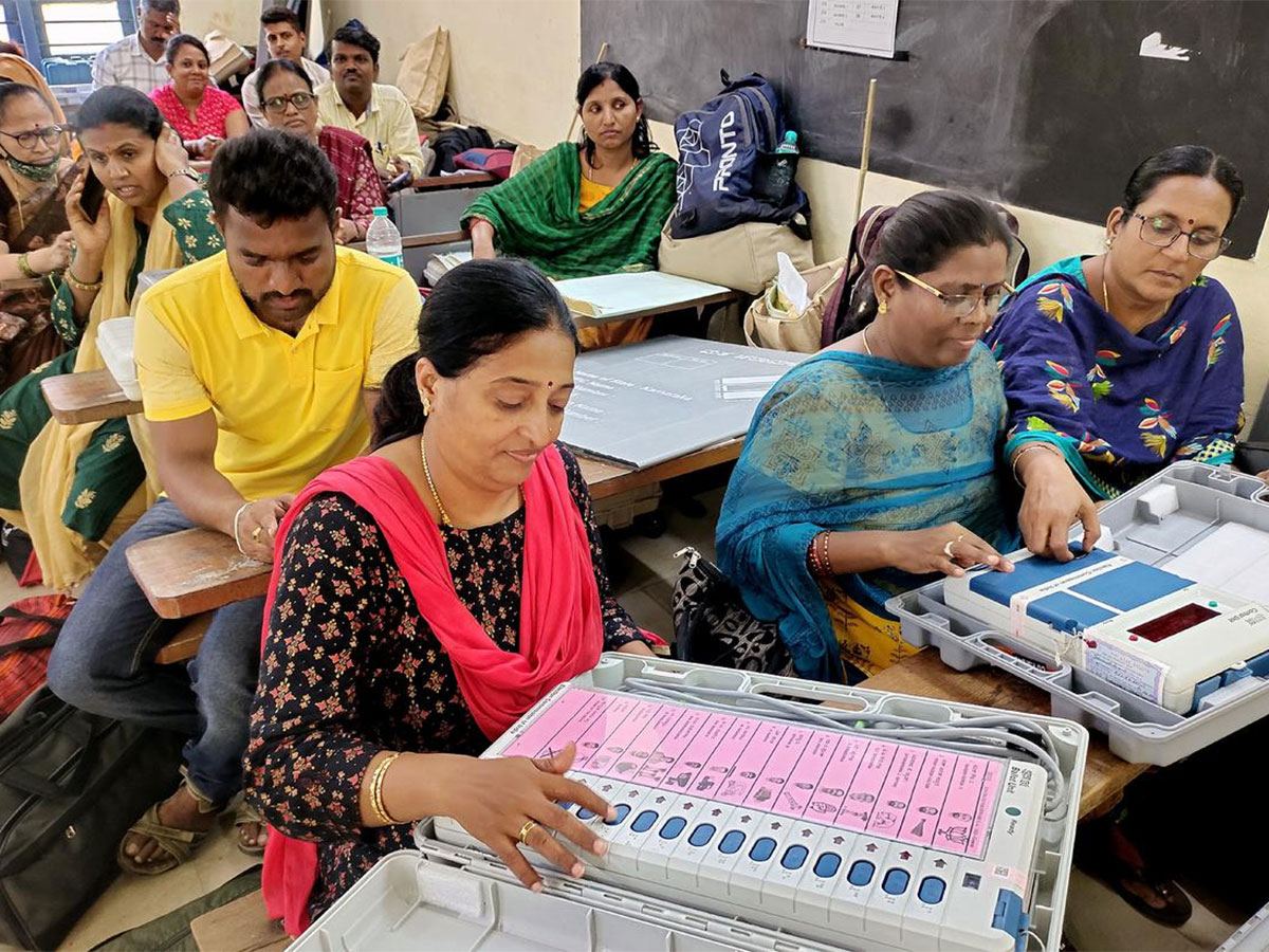Polling Staff