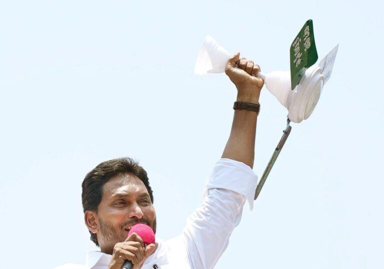 ysrcp-ys-jagan-vizag