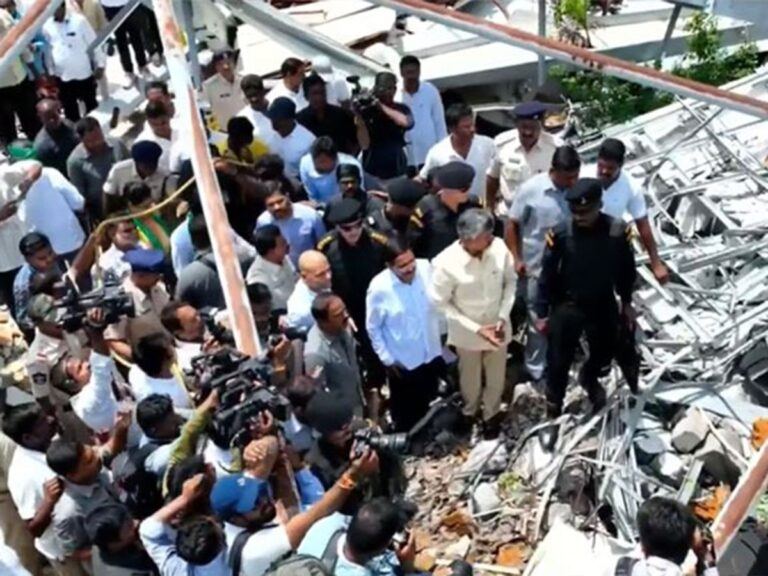 chandrababu-naidu-praja-vedika