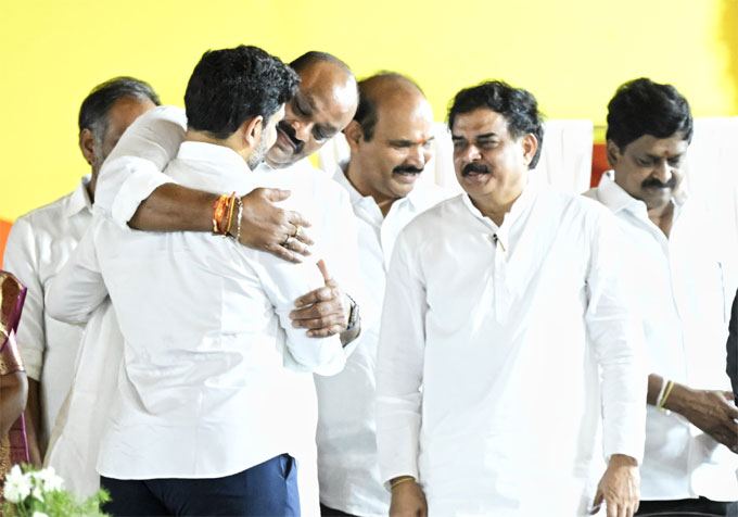 chandrababu-naidu-swearing-ceremony
