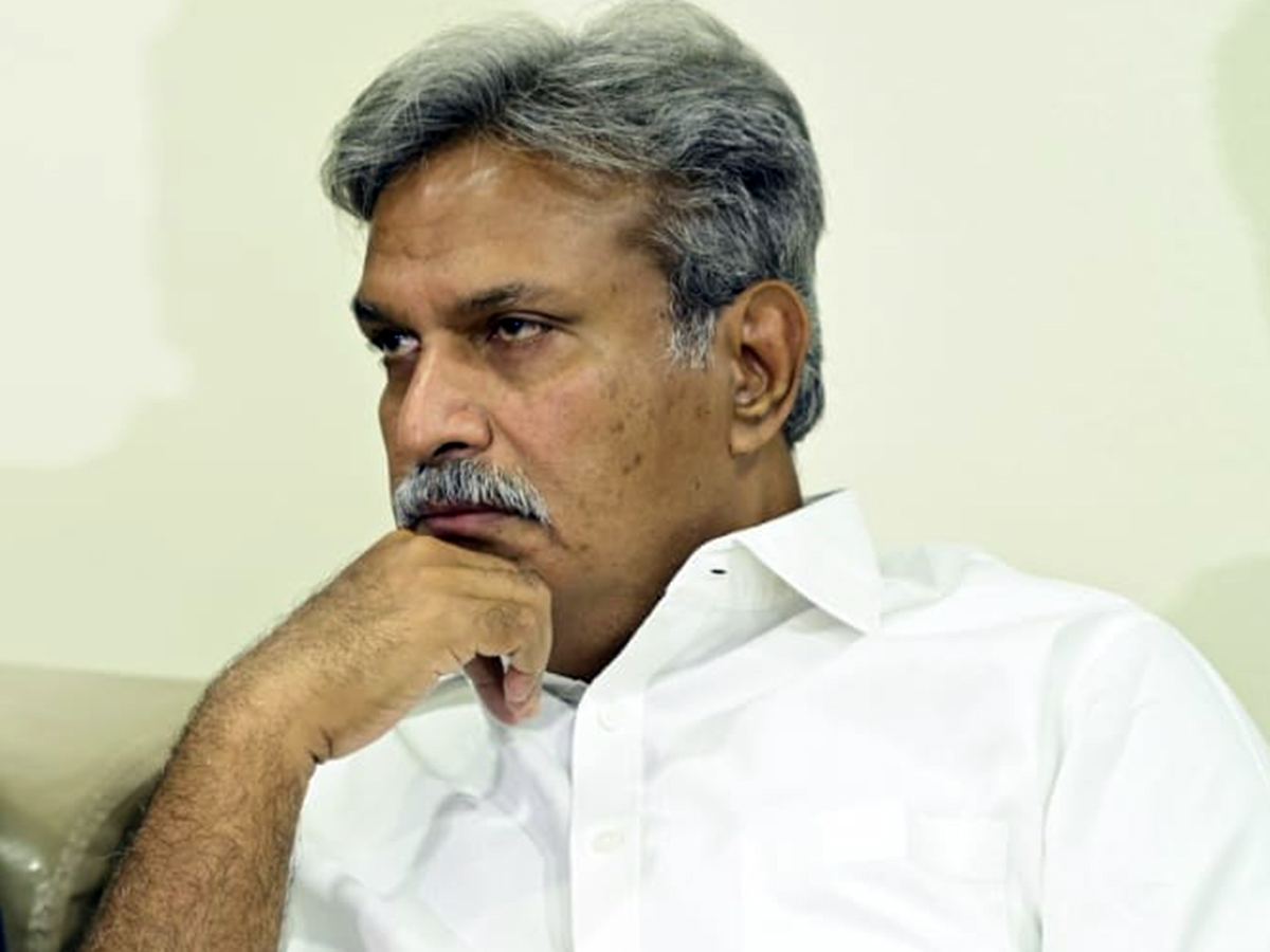 Kesineni Nani Quits Politics