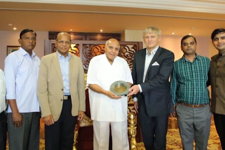ramoji-rao-rare-photos