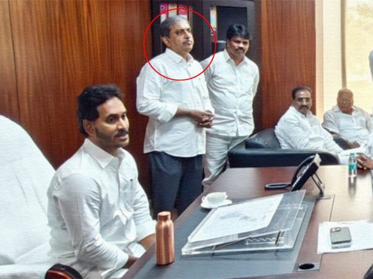 sajjala-ramakrishna-reddy-jagan