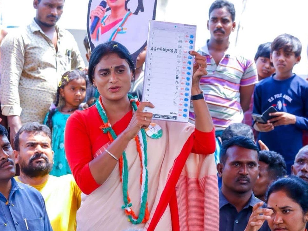 Sharmila to Lose Deposits