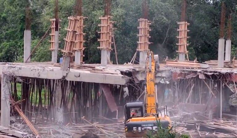 YSRCP Congress Party office demolished