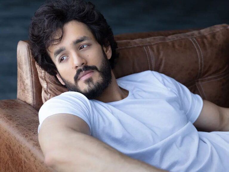 akkineni-akhil
