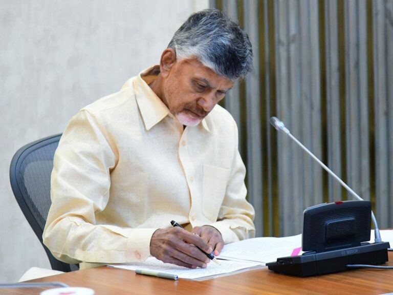 Chandrababu Naidu To Fulfil Two More Promises On Aug 15th