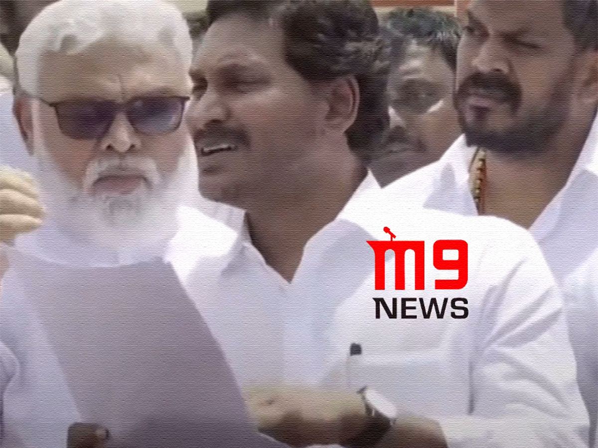 Jagan Still Fears Facing Media