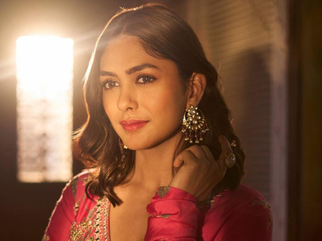 Mrunal Thakur