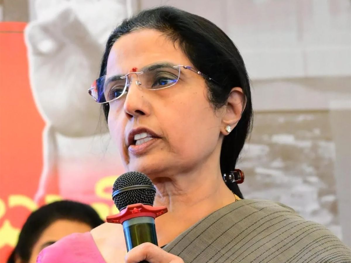 FACT CHECK: Did Bhuvaneshwari Gain 500+ Cr In The Stock Market?