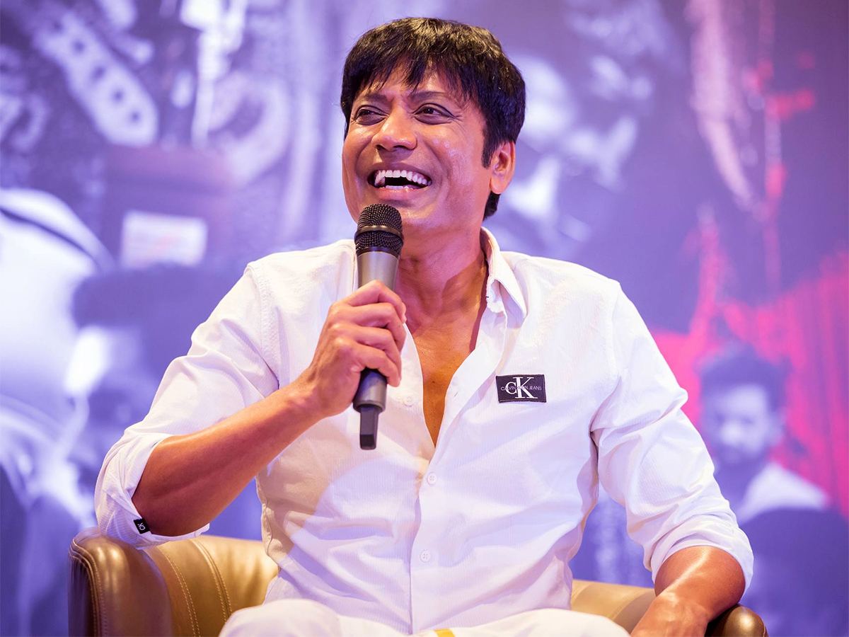 SJ Suryah