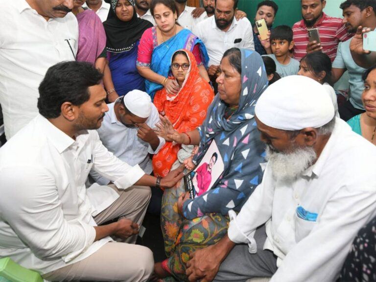 ys-jgan-odarpu-vinukonda-rashid-family