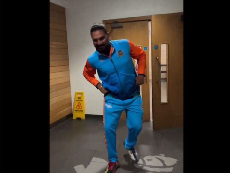 Distasteful Celebration By Former Indian Cricket Stars!