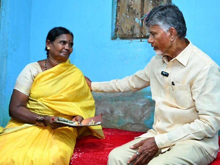 Chandrababu Naidu Distributes Senior Citizen Pensions