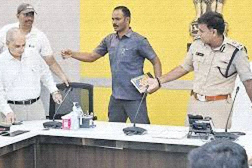 margadarshi-complainant-illegal-activities