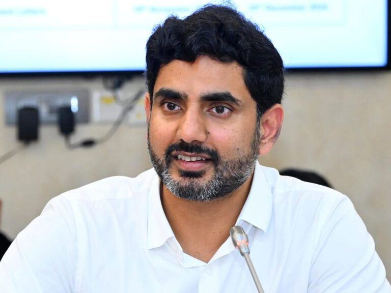 Nara Lokesh Exposes Sakshi