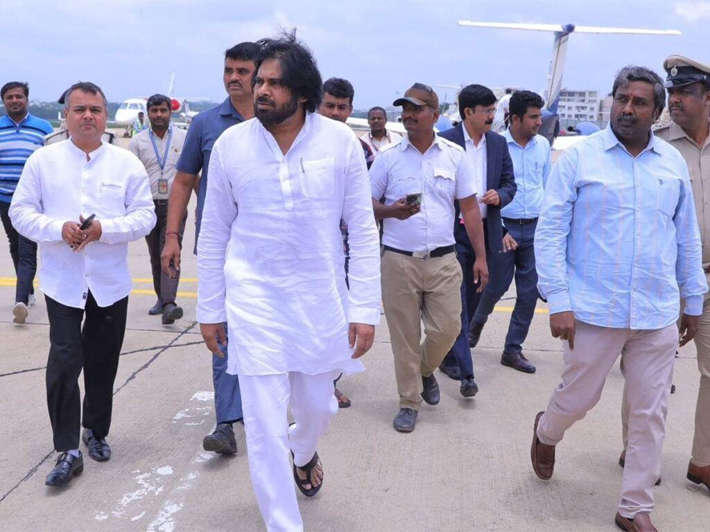 pawan-kalyan-benguluru-tour
