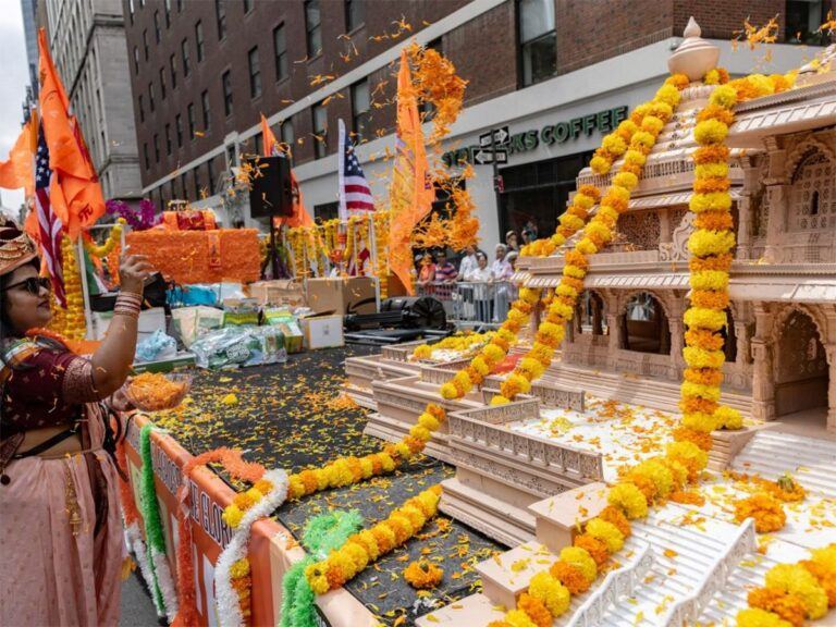 Religious Rift Between Indian American Communities