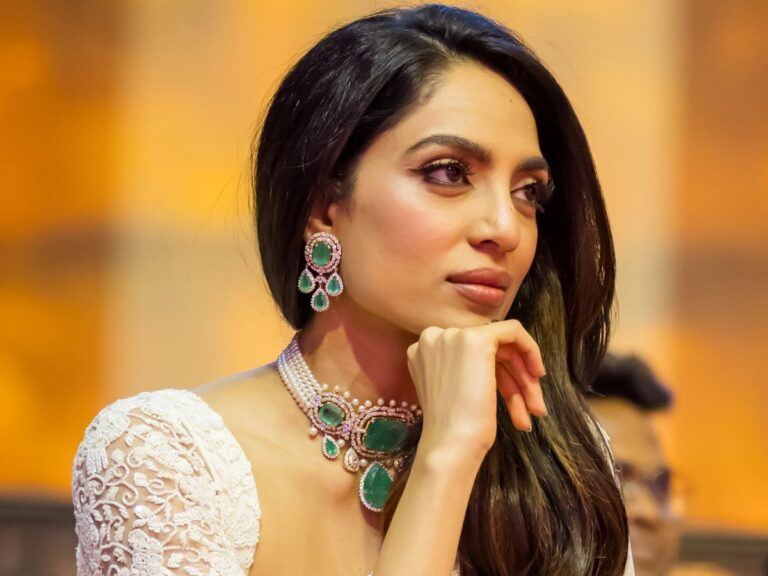 Sobhita Dhulipala