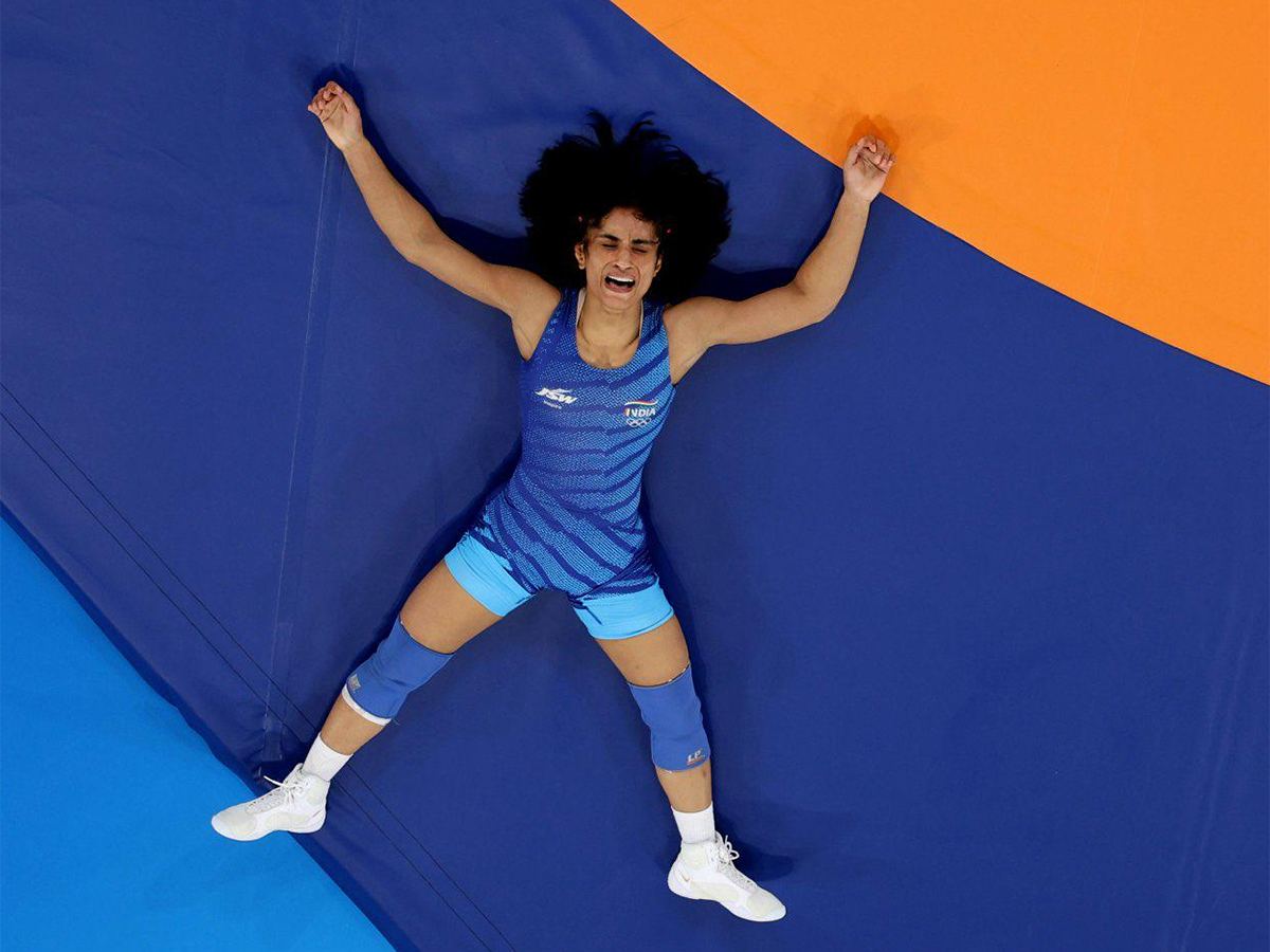 Vinesh Phogat Announces Retirement