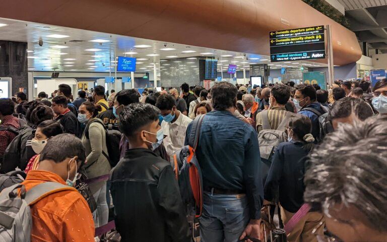 aiport-pass-walk-out-of-21-indian-airports-in-record-time