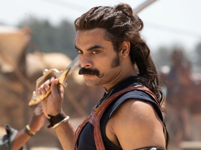 ajayante-randam-moshanam-movie