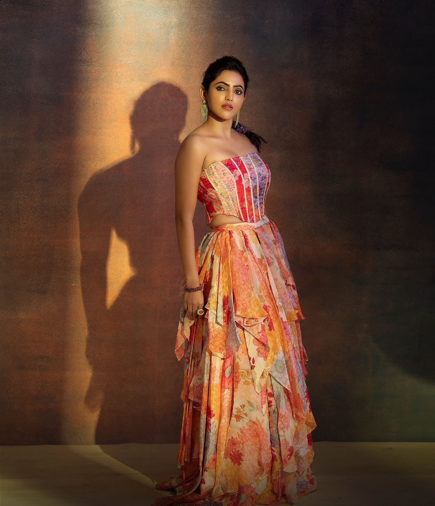 Athulya Ravi A Blend of Beauty and Elegance