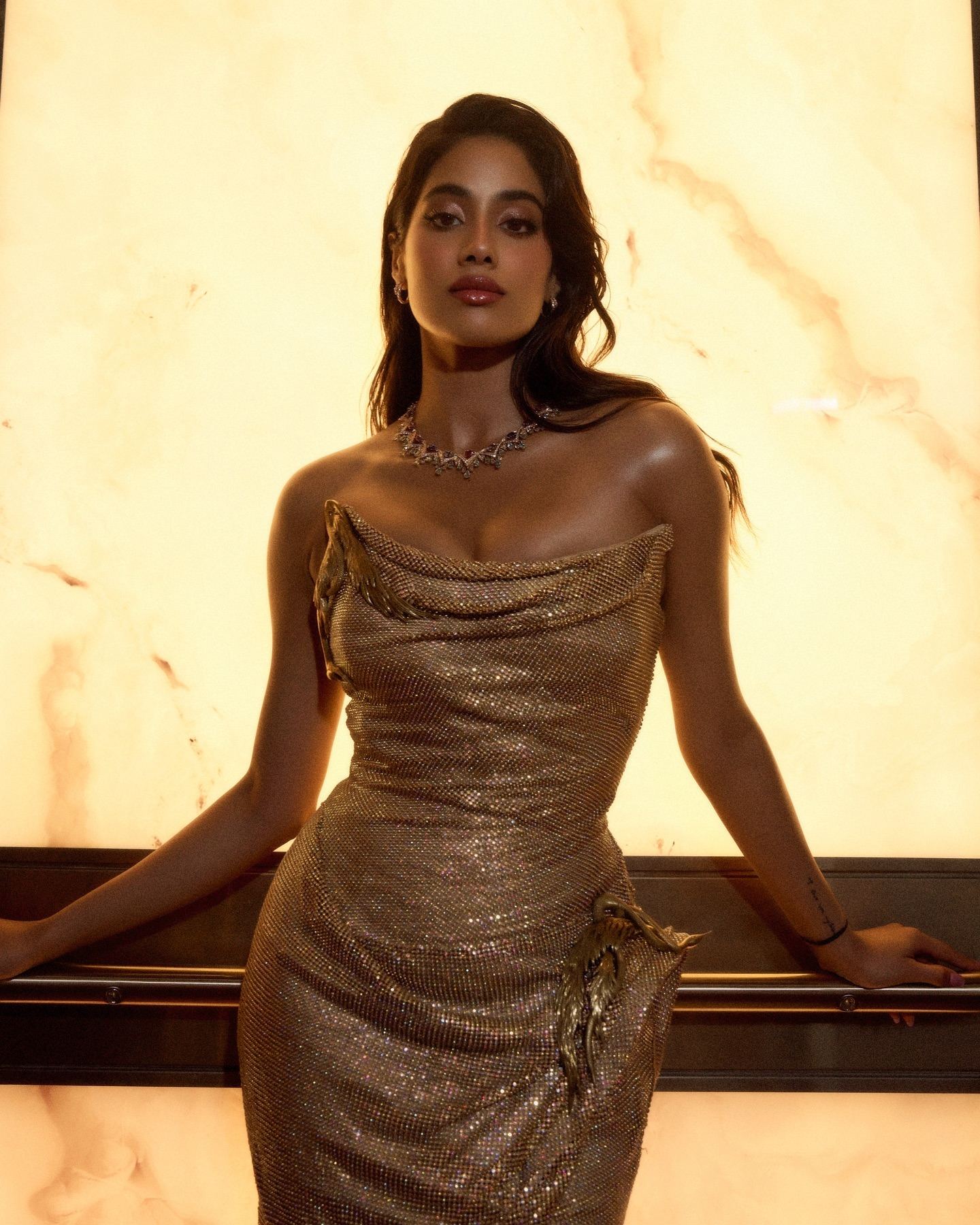 Devara Star Janhvi Kapoor Rocks Hot Look