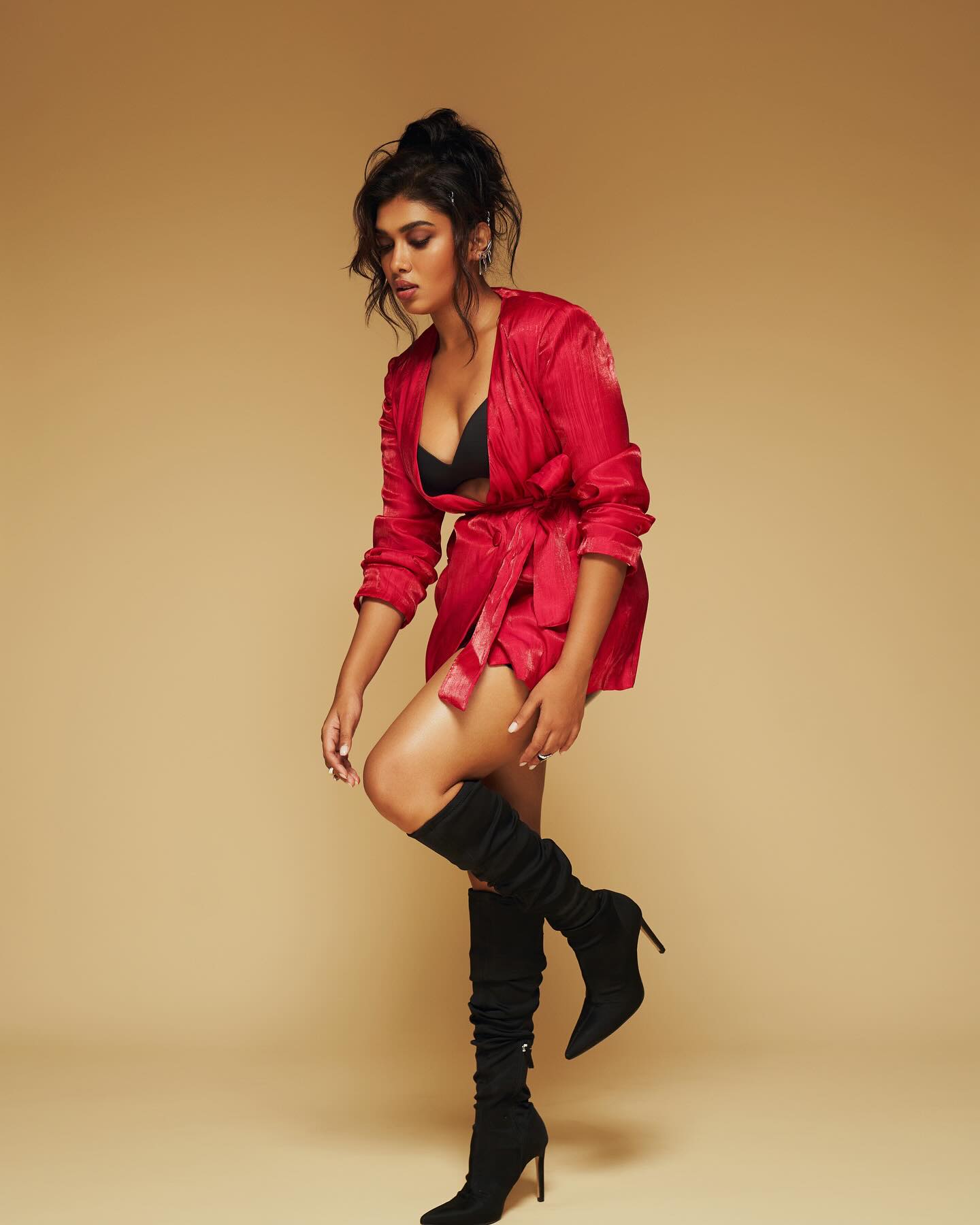 Smoking Hot: Dushara Vijayan's Stunning Shoot