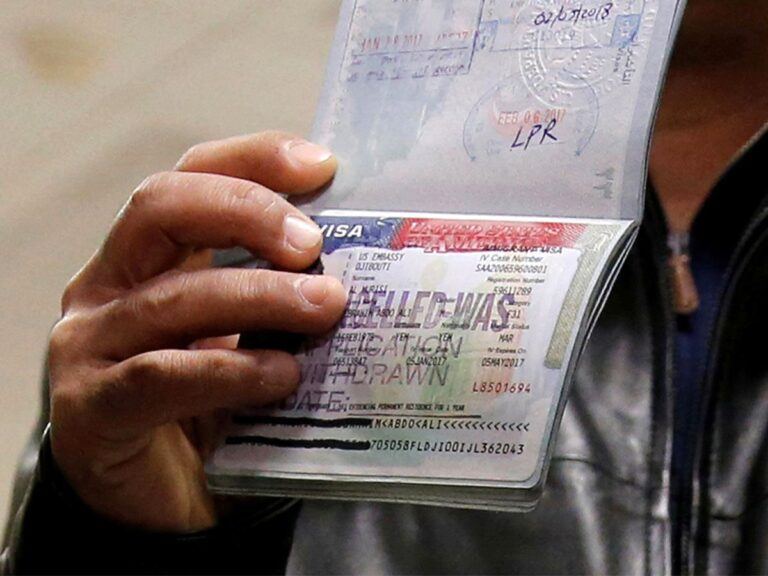 H-1B Texas Indian Employer Paycheck Blackmail