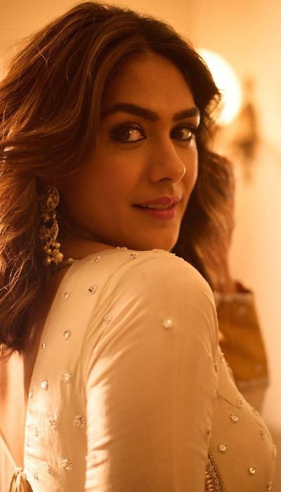 Mrunal Thakur’