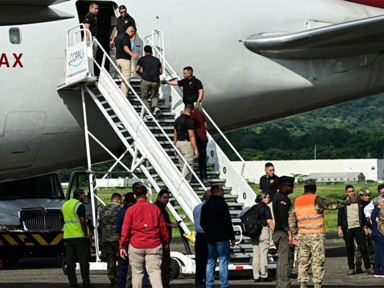 Panama US Deport Migrants
