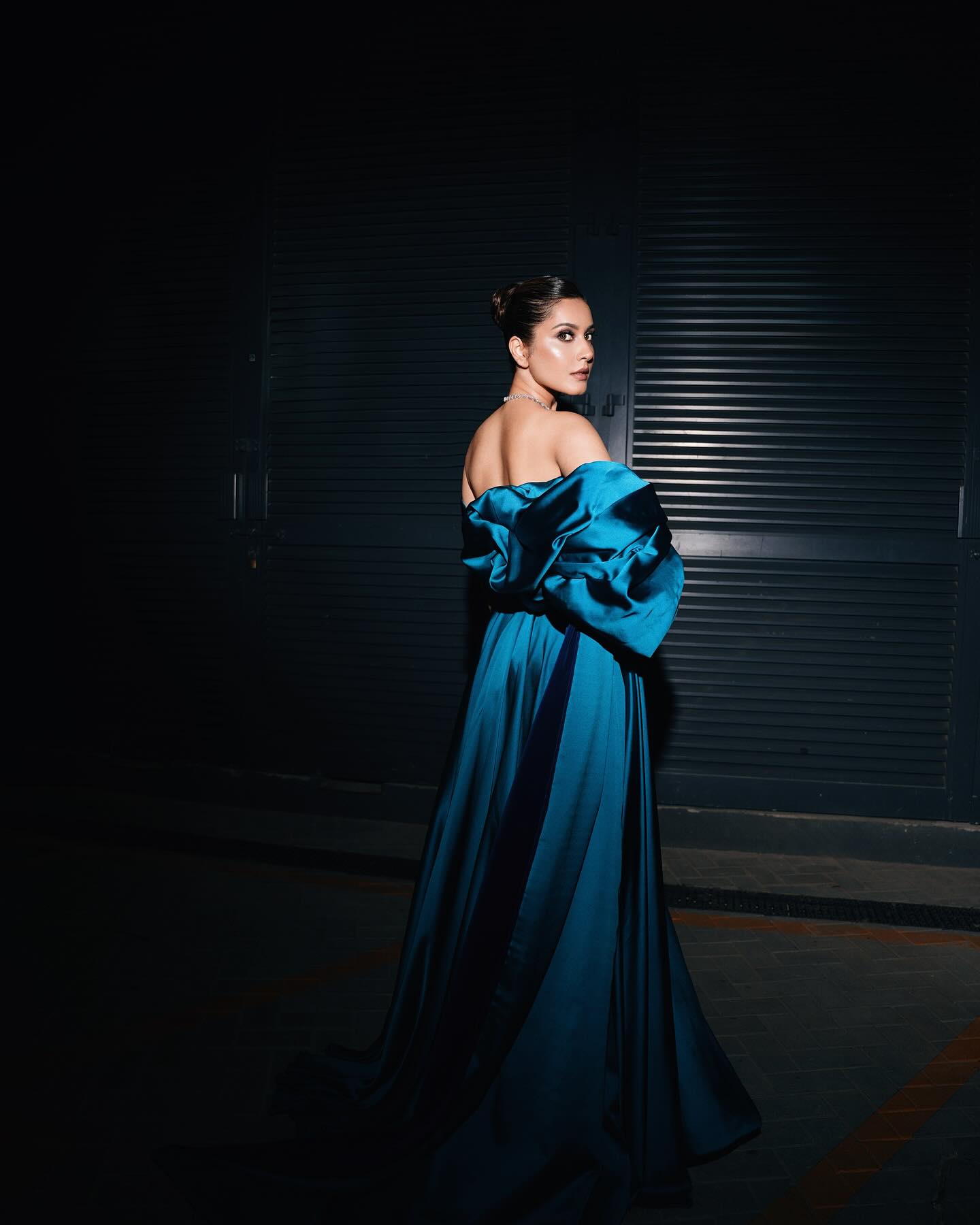 Raashii Khanna Shines at IIFA