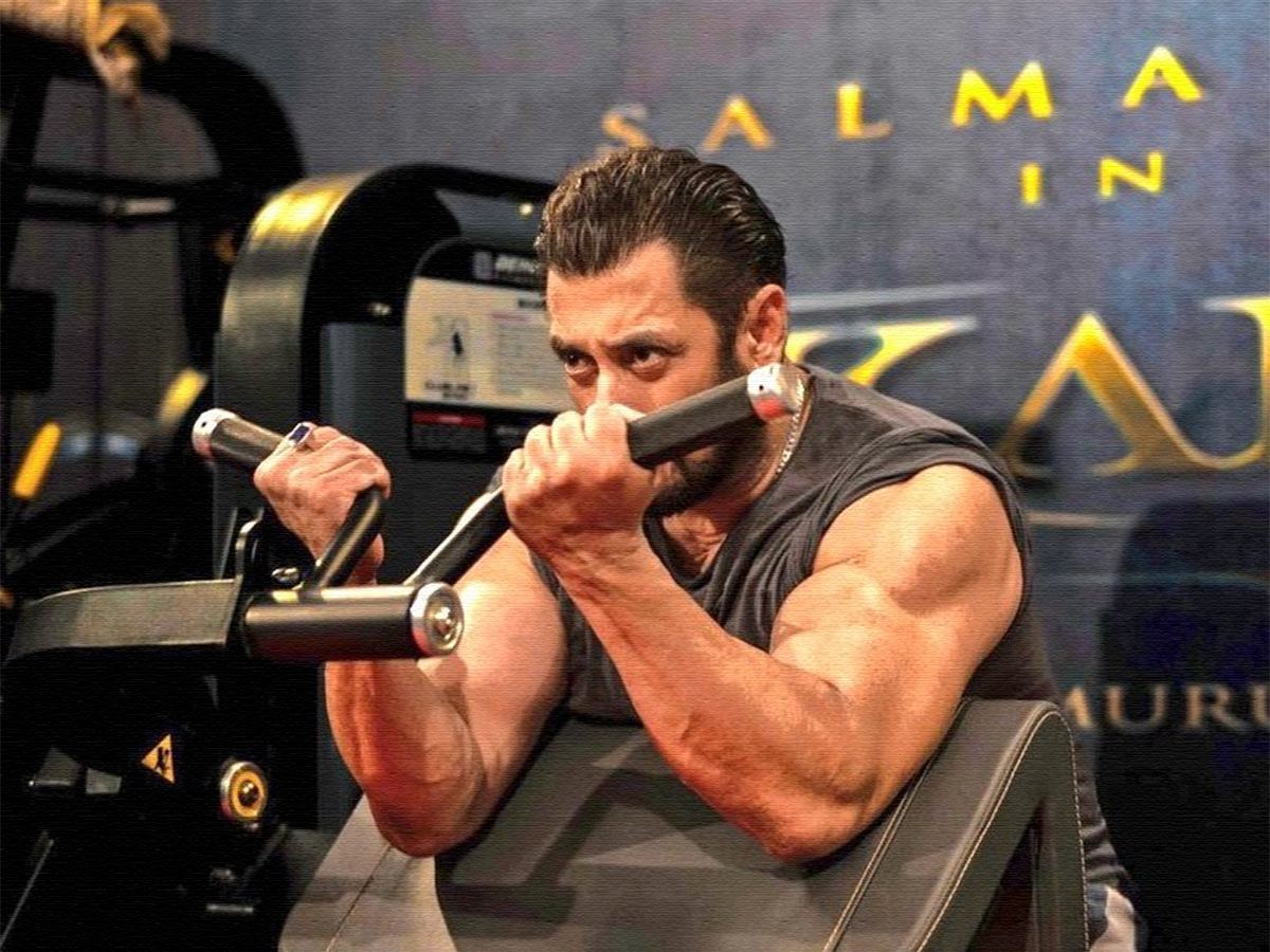 superstar-salman-khan-iconic-transformation-real-or-vfx