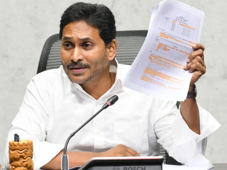 ys-jagan-reddy-doing-divert-politics-no-answer-on-tirumala-laddu-controversy