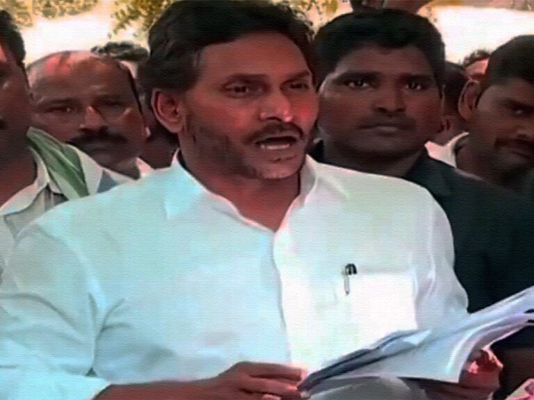 ys-jagan-shocking-defense