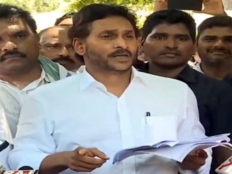 YS Jagan Supports Stone Pelting On TDP Central Office