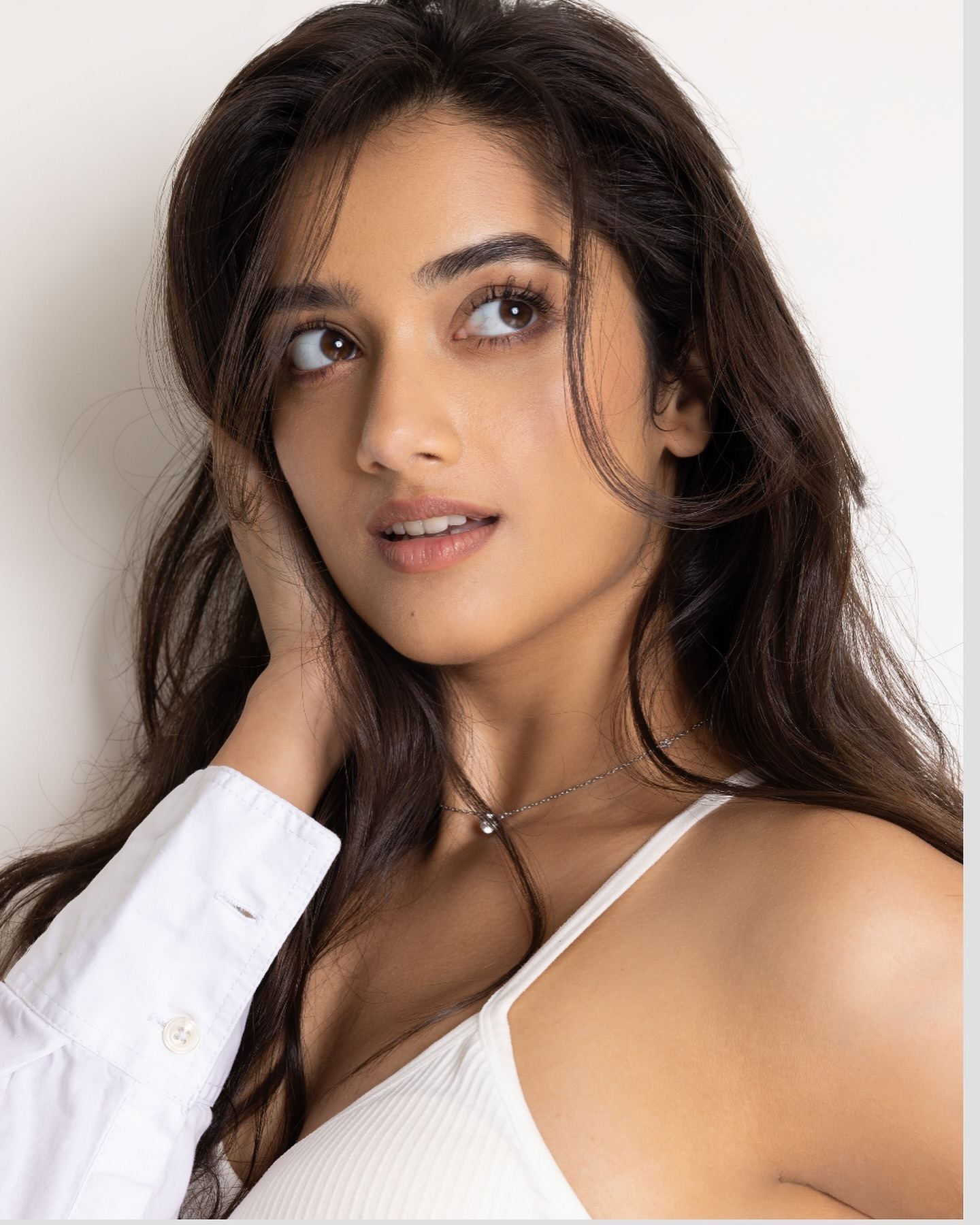 Bhagyashri Borse The Power of a Seductive Gaze